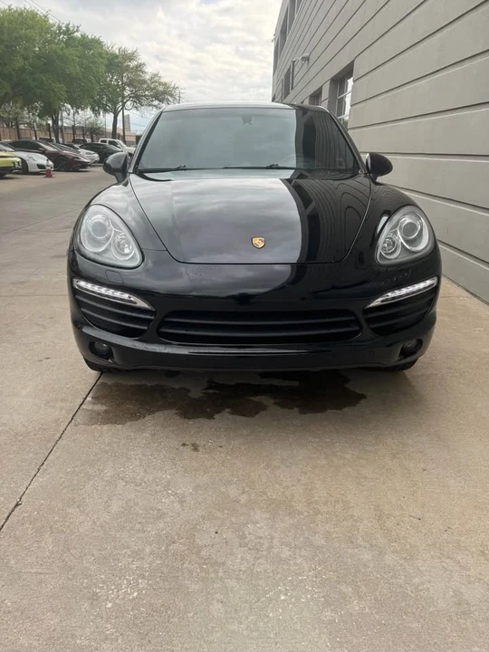 2013 Porsche 958 Cayenne - Image 2 of 7
