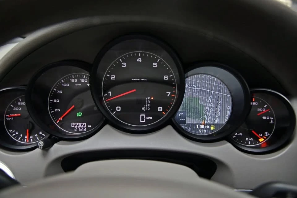 2013 Porsche 958 Cayenne - Image 14 of 17