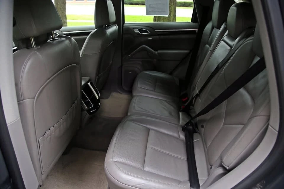 2013 Porsche 958 Cayenne - Image 7 of 17