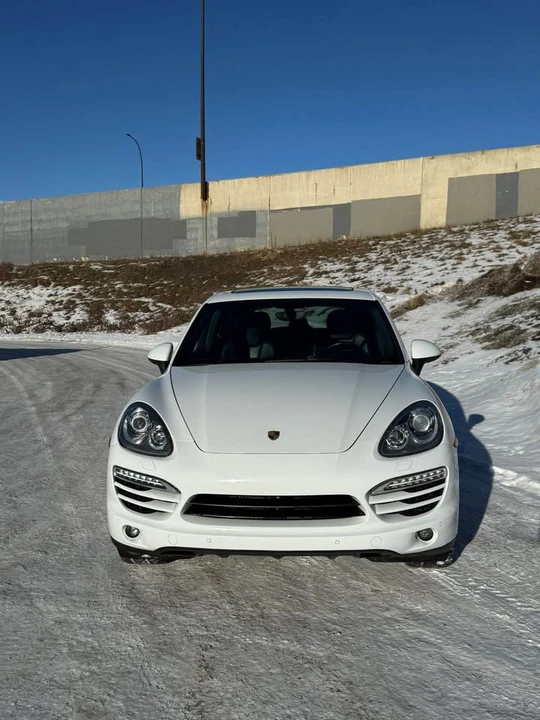 2013 Porsche 958 Cayenne - Image 3 of 19