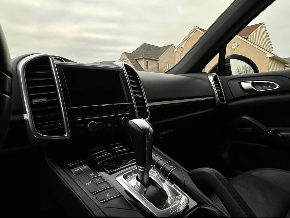 2013 Porsche 958 Cayenne - Image 18 of 19