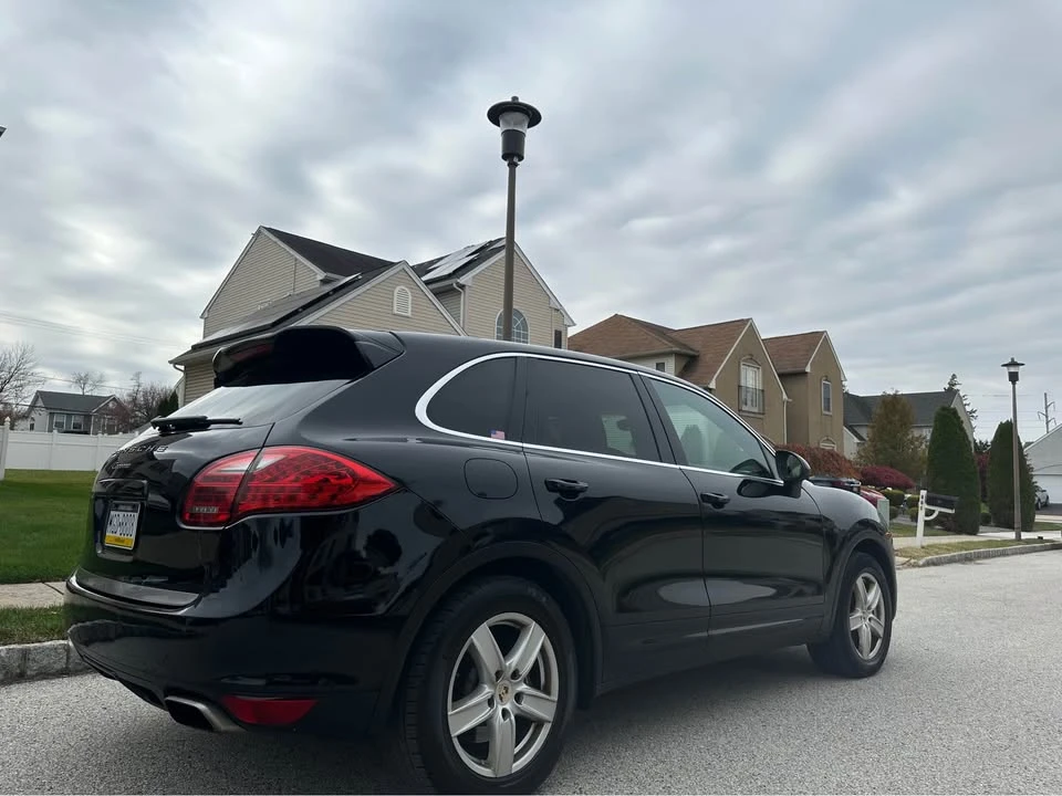 2013 Porsche 958 Cayenne - Image 12 of 19