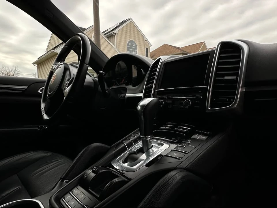 2013 Porsche 958 Cayenne - Image 13 of 19