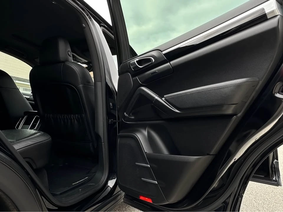 2013 Porsche 958 Cayenne - Image 14 of 19