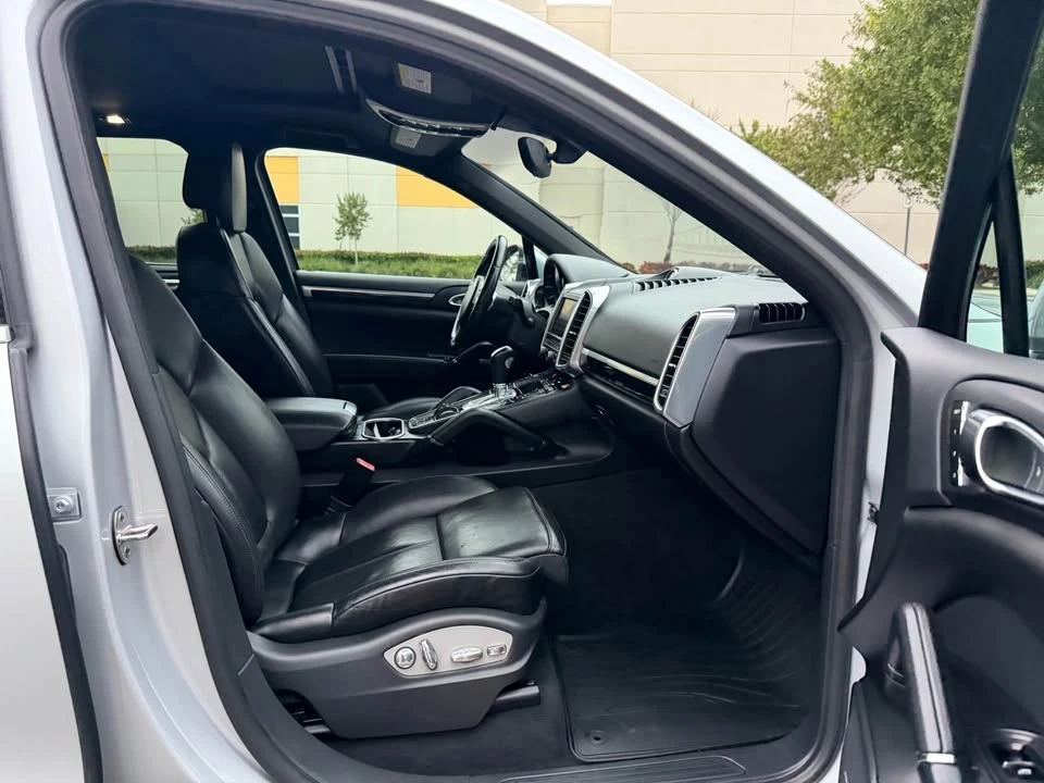 2013 Porsche 958 Cayenne Diesel - Image 14 of 16