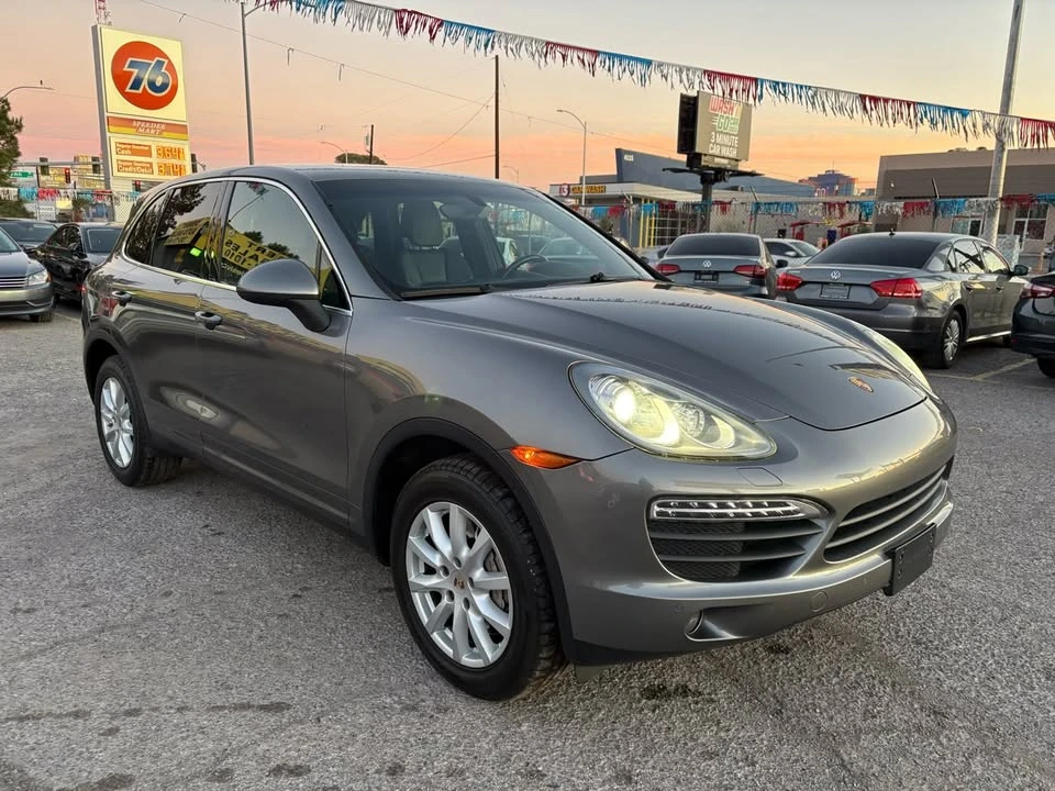 2013 Porsche 958 Cayenne - Image 7 of 20