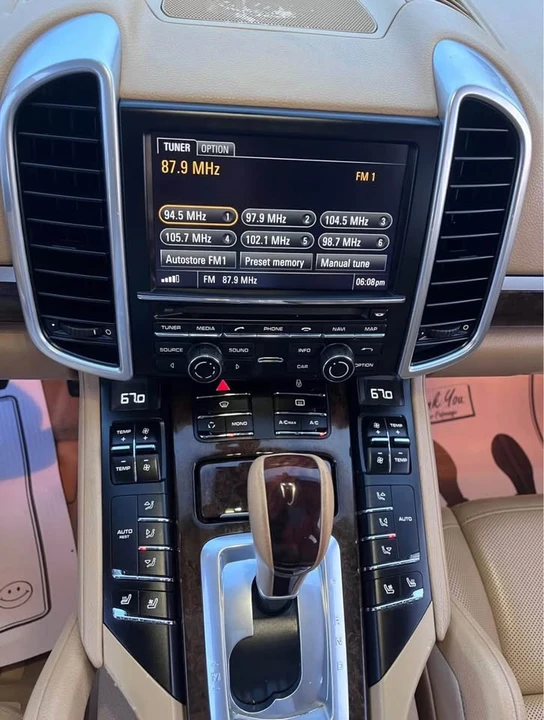 2013 Porsche 958 Cayenne - Image 11 of 14