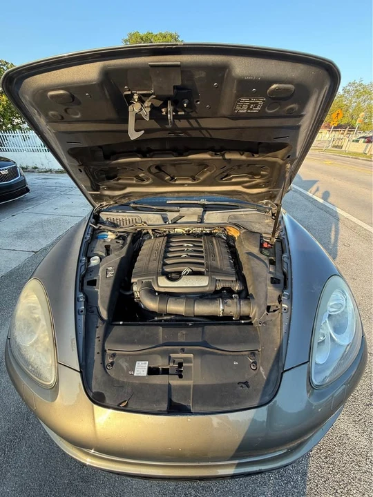 2013 Porsche 958 Cayenne - Image 16 of 19