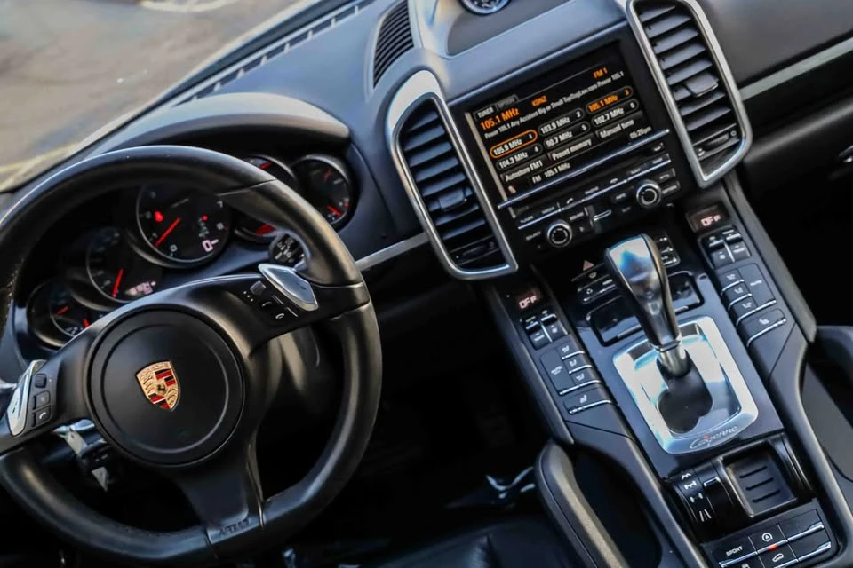 2013 Porsche 958 Cayenne - Image 18 of 20