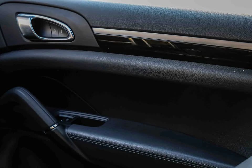 2013 Porsche 958 Cayenne - Image 15 of 20
