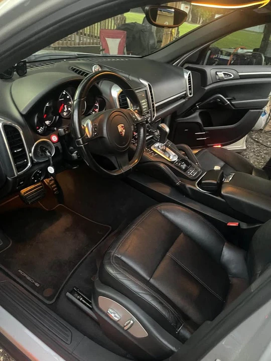 2013 Porsche 958 Cayenne - Image 7 of 13