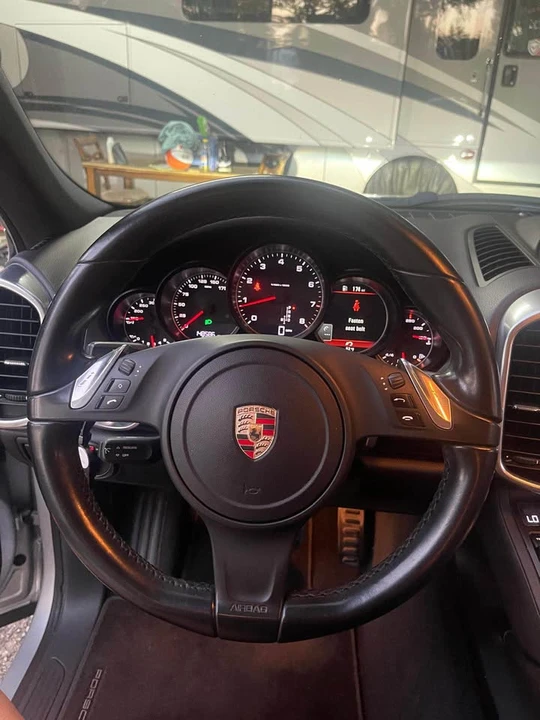 2013 Porsche 958 Cayenne - Image 10 of 13