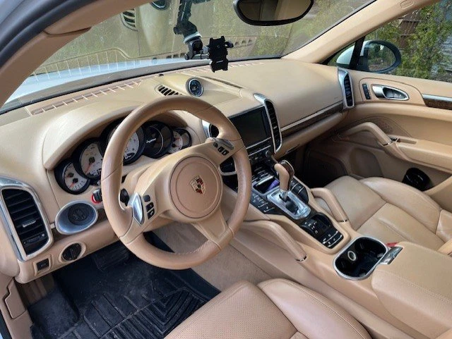 2013 Porsche 958 Cayenne - Image 7 of 18