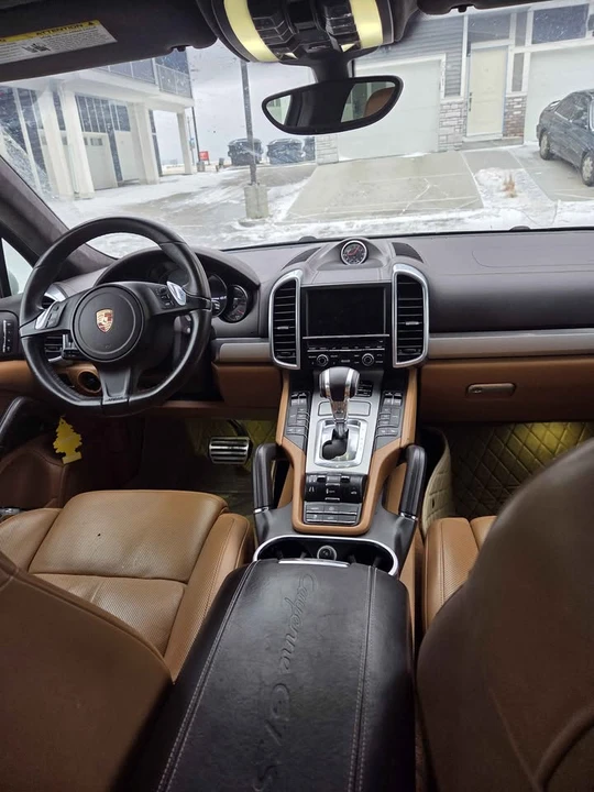 2013 Porsche 958 Cayenne GTS - Image 4 of 7