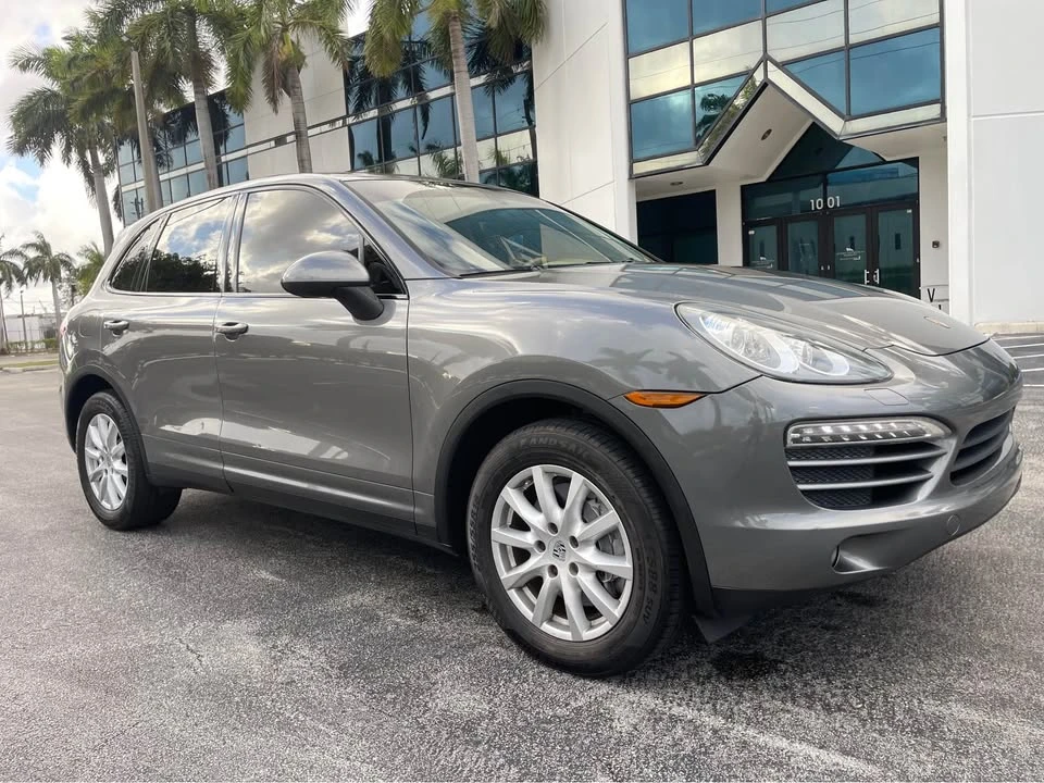 2013 Porsche 958 Cayenne - Image 5 of 11