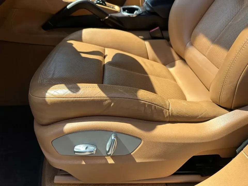 2013 Porsche 958 Cayenne - Image 10 of 20