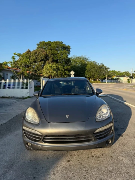 2013 Porsche 958 Cayenne - Image 4 of 19