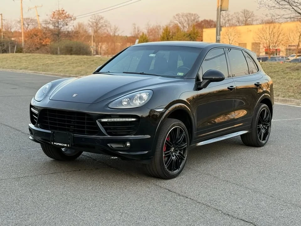 2013 Porsche 958 Cayenne GTS - Image 11 of 20