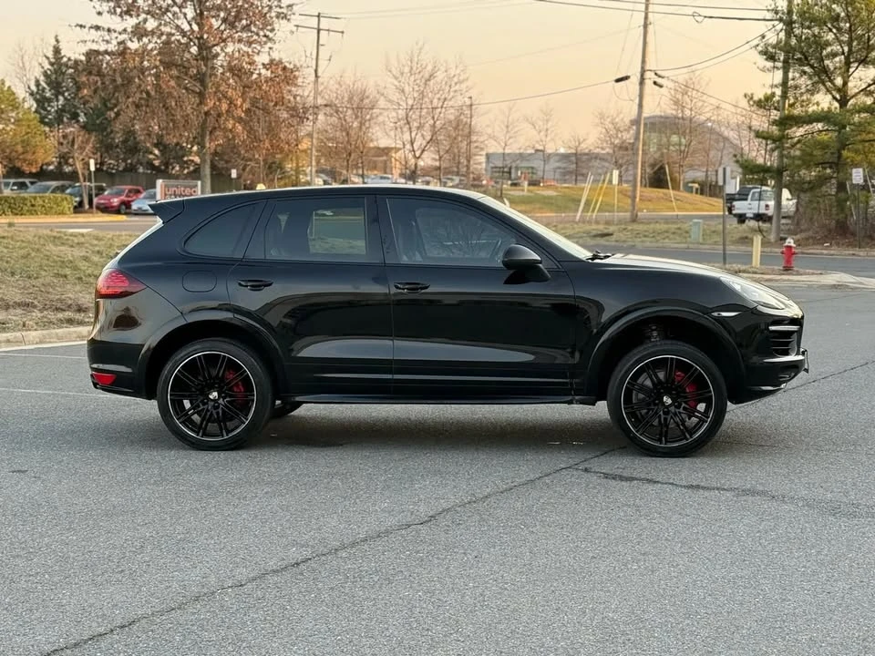 2013 Porsche 958 Cayenne GTS - Image 3 of 20