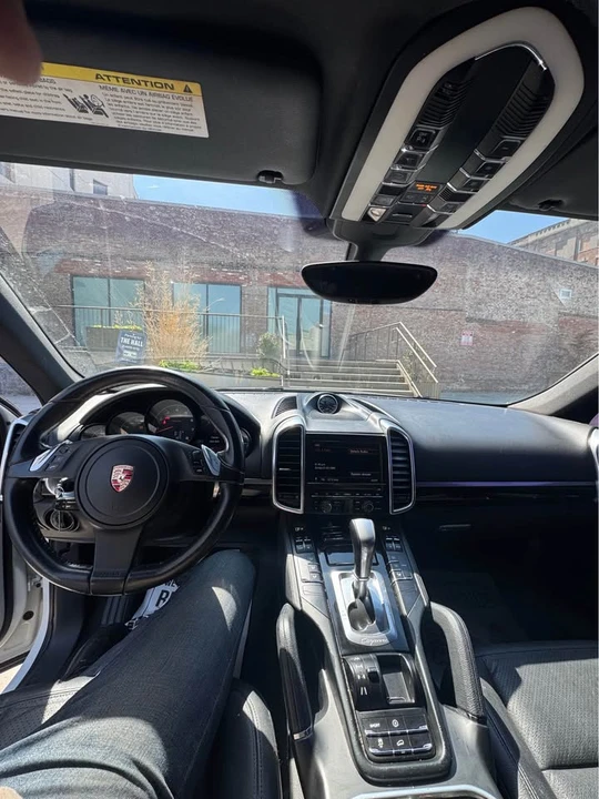 2013 Porsche 958 Cayenne - Image 7 of 12
