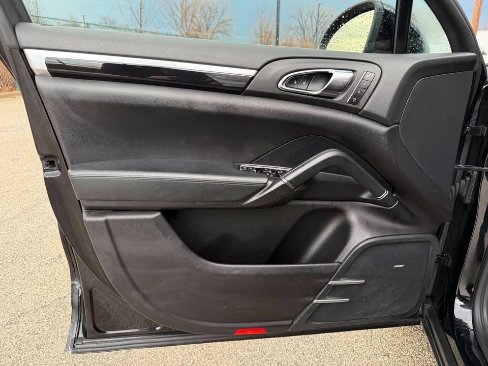2013 Porsche 958 Cayenne - Image 13 of 20
