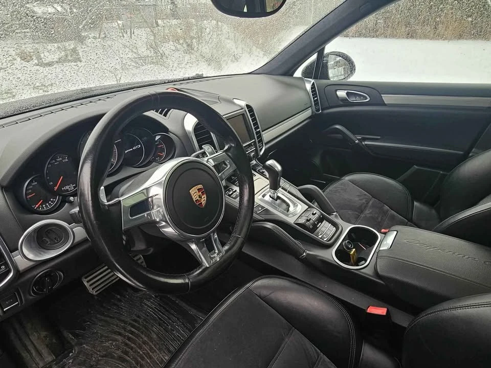 2013 Porsche 958 Cayenne - Image 3 of 11