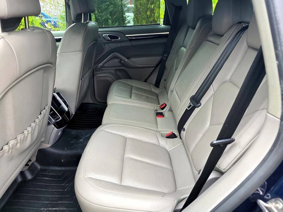 2013 Porsche 958 Cayenne - Image 10 of 13