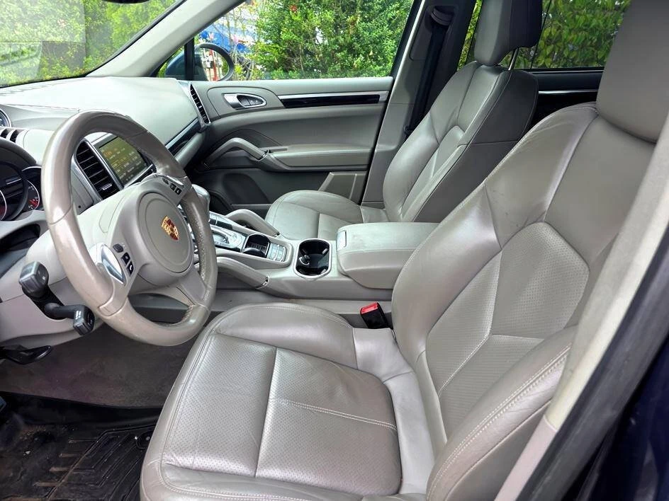 2013 Porsche 958 Cayenne - Image 11 of 13