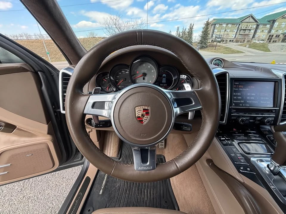 2013 Porsche 958 Cayenne - Image 12 of 15
