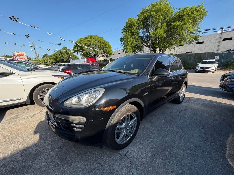 2013 Porsche 958 Cayenne - Image 3 of 12