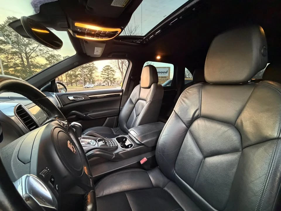 2013 Porsche 958 Cayenne - Image 16 of 19
