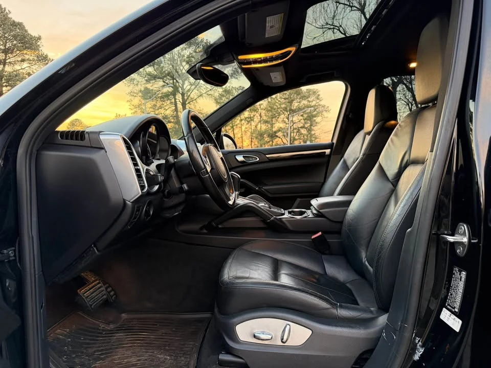2013 Porsche 958 Cayenne - Image 17 of 19