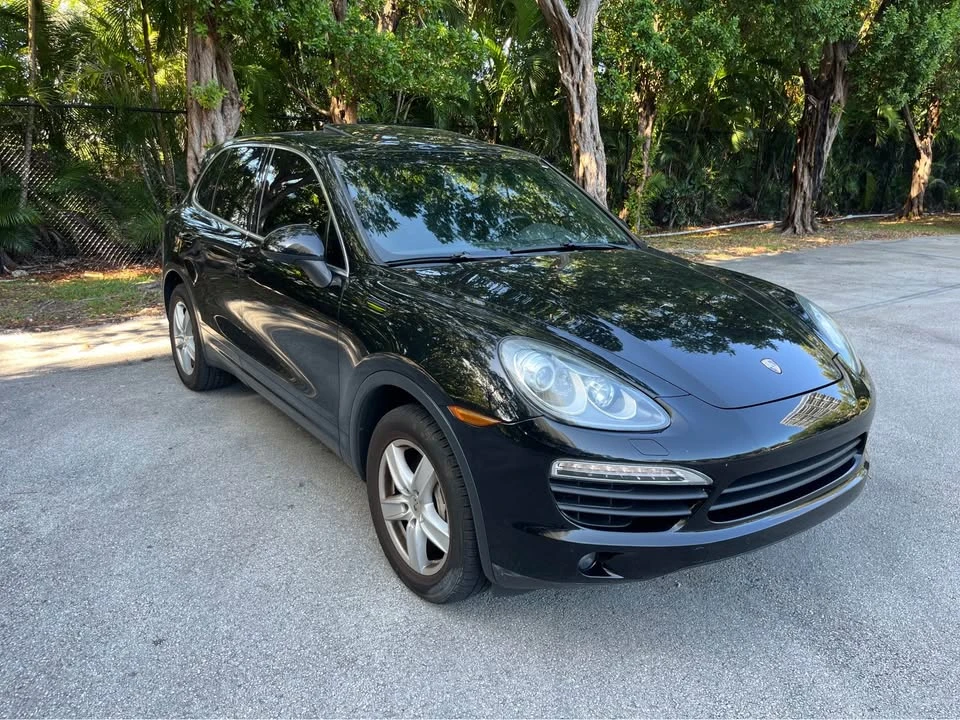 2013 Porsche 958 Cayenne - Image 11 of 19