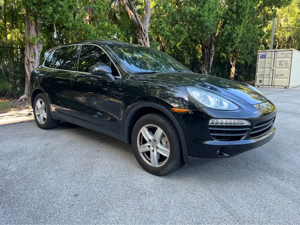 2013 Porsche 958 Cayenne - Image 10 of 19
