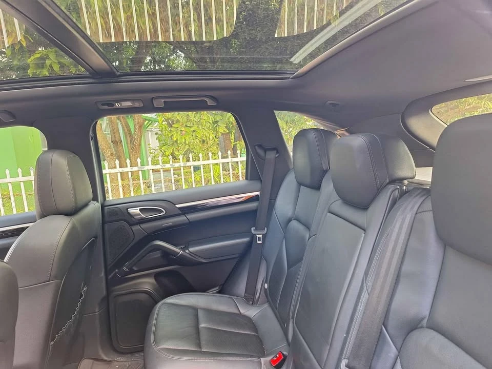2013 Porsche 958 Cayenne - Image 8 of 10