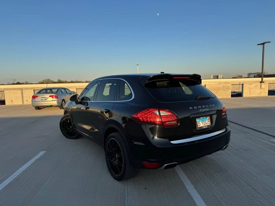 2013 Porsche 958 Cayenne - Image 10 of 17