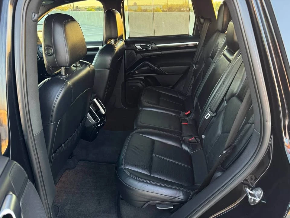 2013 Porsche 958 Cayenne - Image 15 of 17