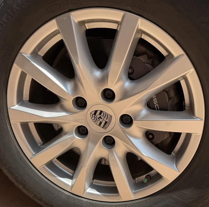 2013 Porsche 958 Cayenne - Image 16 of 19