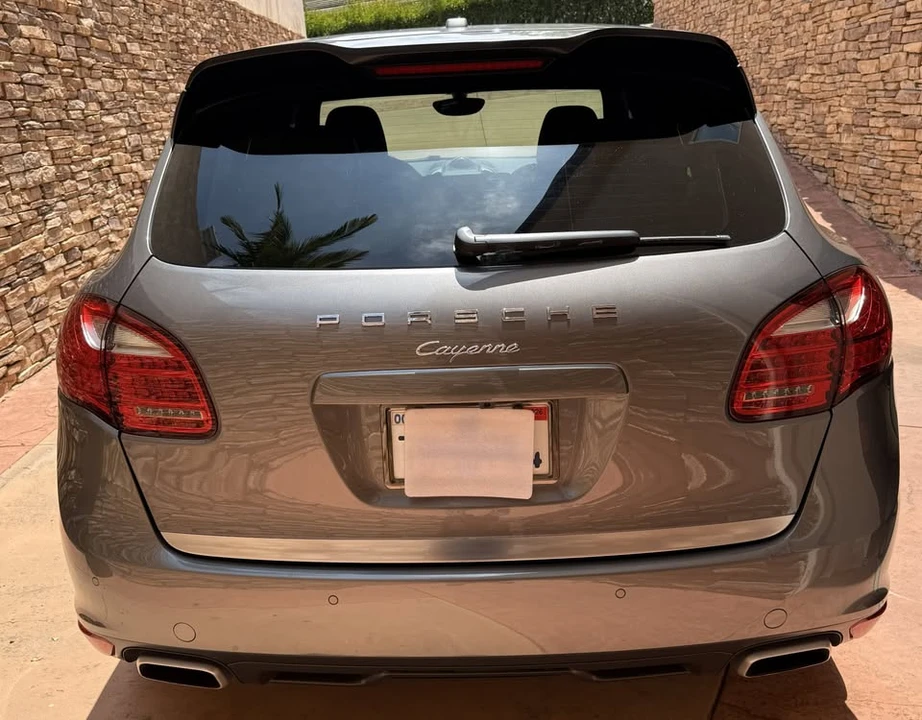 2013 Porsche 958 Cayenne - Image 2 of 19