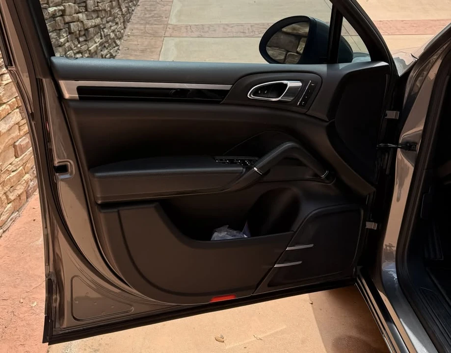 2013 Porsche 958 Cayenne - Image 6 of 19