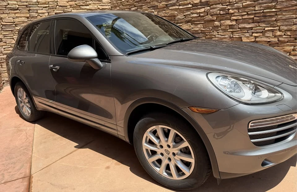2013 Porsche 958 Cayenne - Image 3 of 19