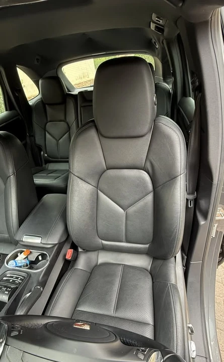 2013 Porsche 958 Cayenne - Image 8 of 19