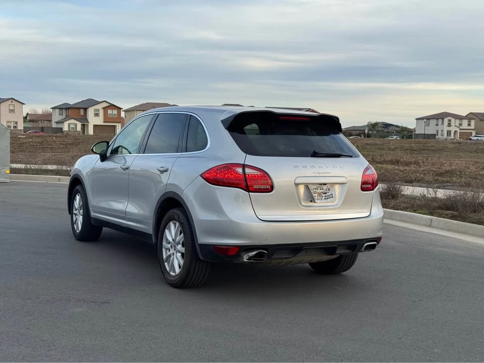 2013 Porsche 958 Cayenne Diesel - Image 4 of 12
