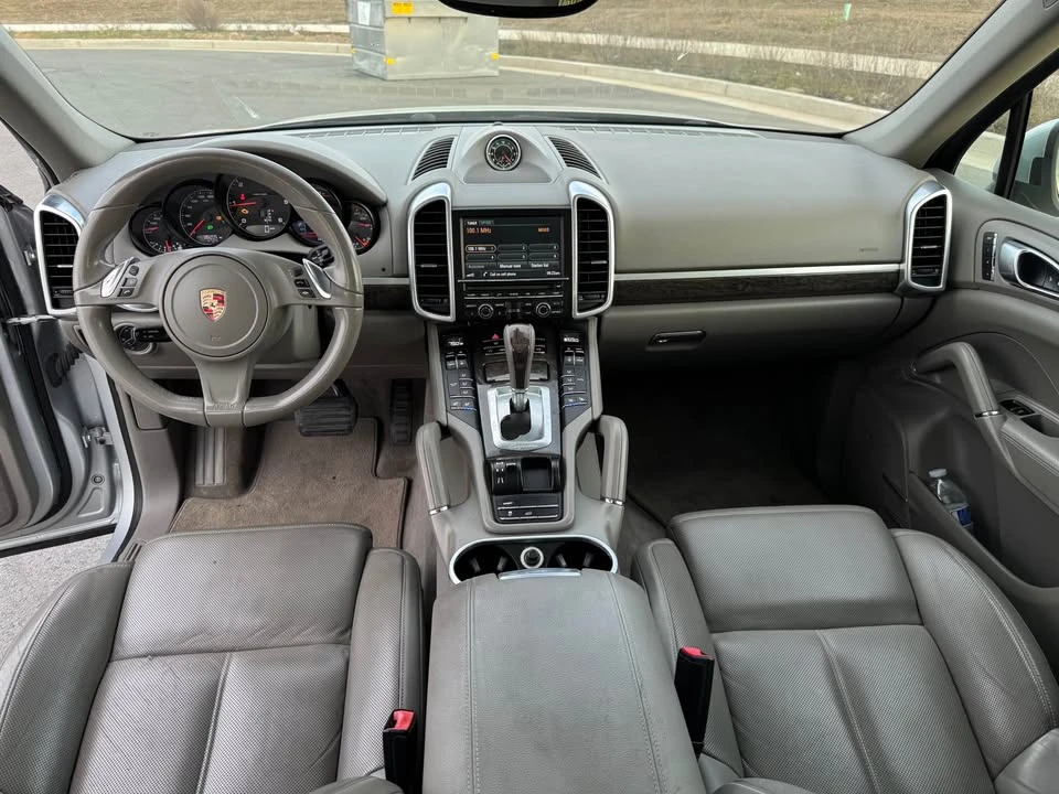 2013 Porsche 958 Cayenne Diesel - Image 8 of 12