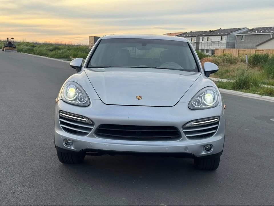 2013 Porsche 958 Cayenne Diesel - Image 2 of 12