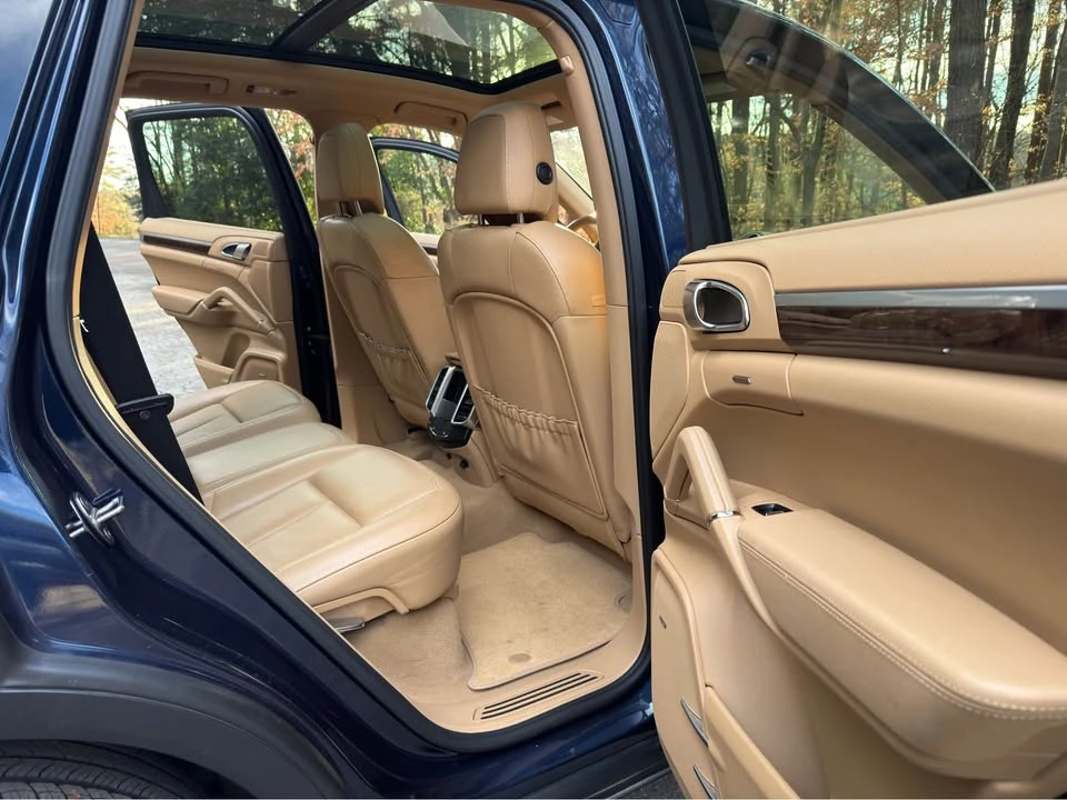2013 Porsche 958 Cayenne Diesel - Image 16 of 17