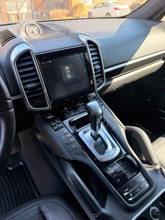 2013 Porsche 958 Cayenne Diesel - Image 14 of 17