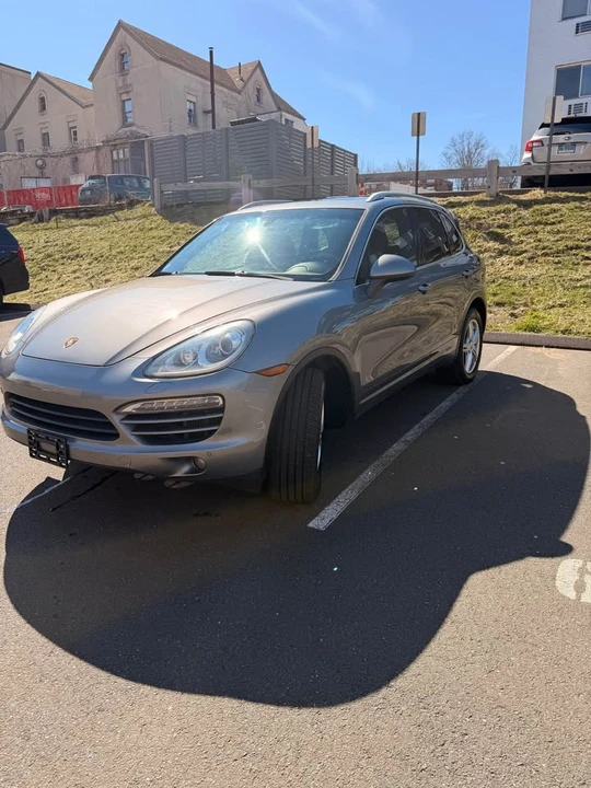 2013 Porsche 958 Cayenne Diesel - Image 16 of 17