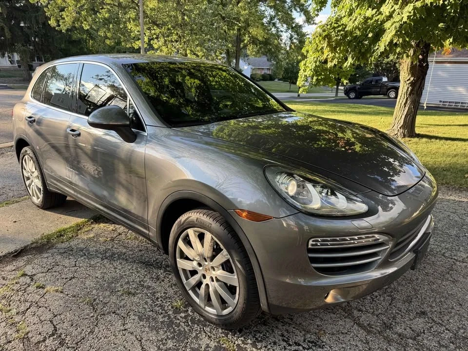2013 Porsche 958 Cayenne Diesel - Image 2 of 11