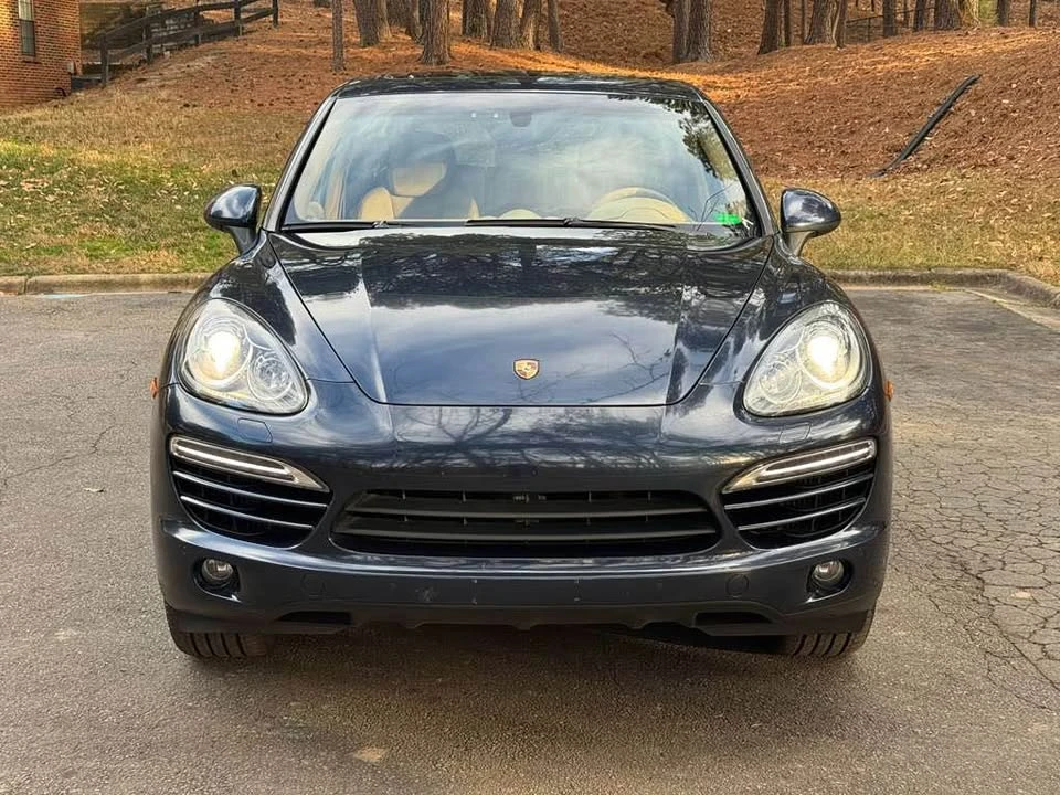2013 Porsche 958 Cayenne Diesel - Image 2 of 17